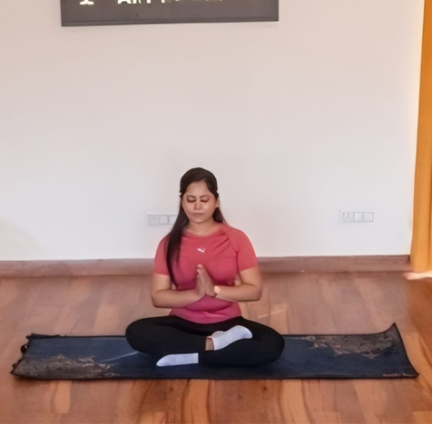 YOGACHARYA SUNAINA RAJPUT